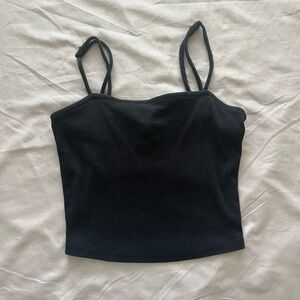 Tilly’s black tank top